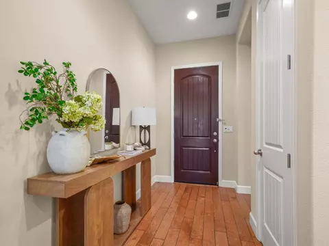 Entry Way - 131 Caladenia Ln, Milpitas, CA 95035 photo 1 of 3
