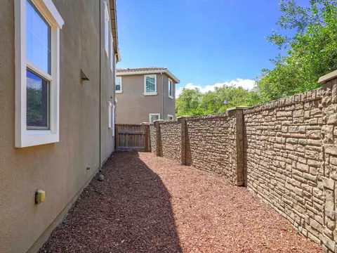 Exterior - 131 Caladenia Ln, Milpitas, CA 95035 photo 5 of 8