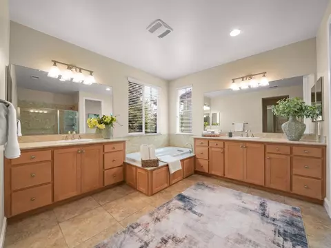 Bath - 131 Caladenia Ln, Milpitas, CA 95035 photo 9 of 9