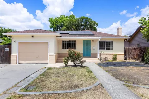 1745 Elmwood Ave, Stockton, CA 95204