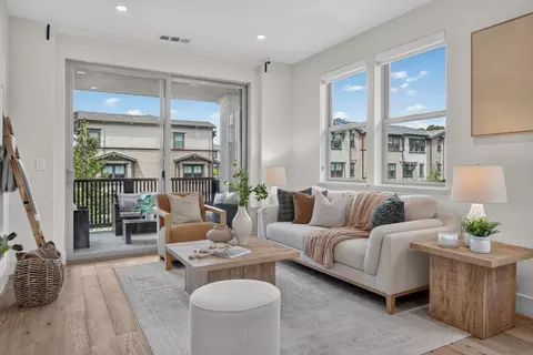 Living - 333 Marquetta Cir, Mountain View, CA 94043 photo 1 of 1