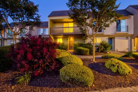 1008 Fontana Dr, Alameda, CA 94502