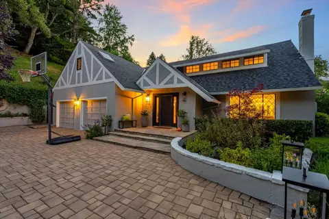 220 Robin Rd, Hillsborough, CA 94010