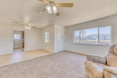 Living - 206 Cornwall St, Salinas, CA 93906 photo 5 of 5