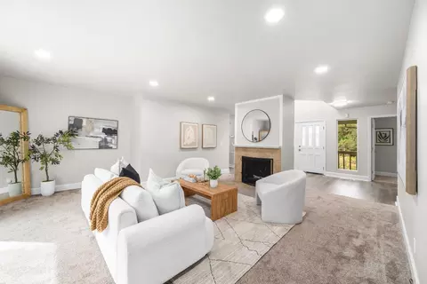 Living - 2769 Valencia Rd, Aptos, CA 95003 photo 1 of 3