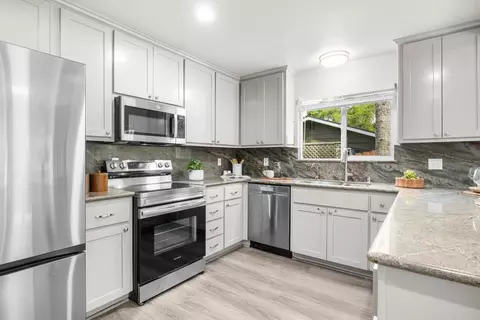 Kitchen - 2769 Valencia Rd, Aptos, CA 95003 photo 2 of 3