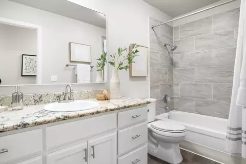 Bath - 2769 Valencia Rd, Aptos, CA 95003 photo 2 of 3
