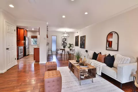248 E Red Oak Dr E, Sunnyvale, CA 94086