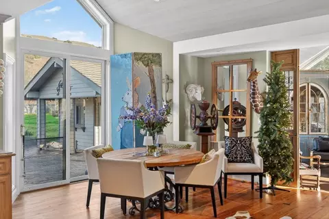Dining - 3970 Leavesley Rd, Gilroy, CA 95020 photo 1 of 3