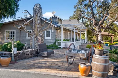 Exterior - 3970 Leavesley Rd, Gilroy, CA 95020 photo 4 of 12