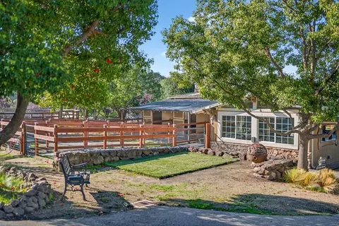 Exterior - 3970 Leavesley Rd, Gilroy, CA 95020 photo 9 of 12