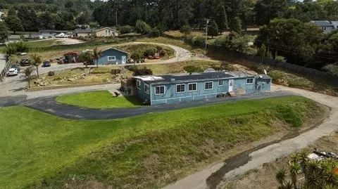 5925 Briarcliff Ter, Watsonville, CA 95076