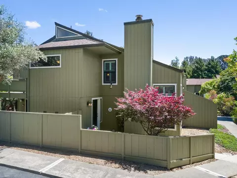 Exterior - 2701 Subec Ln, Soquel, CA 95073 photo 4 of 9