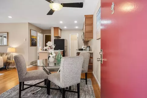 209 Boardwalk Ave H, San Bruno, CA 94066