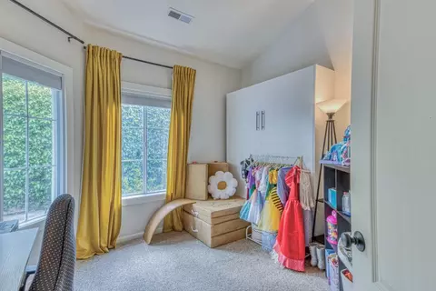 Bedroom - 18209 Stonegate Ct, Salinas, CA 93908 photo 3 of 5
