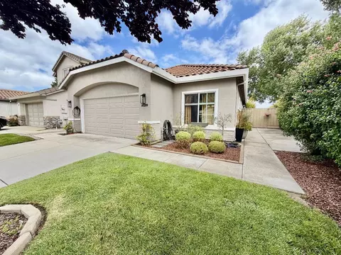 18209 Stonegate Ct, Salinas, CA 93908