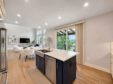 Kitchen - 208 Market St, Milpitas, CA 95035 photo 3 of 3