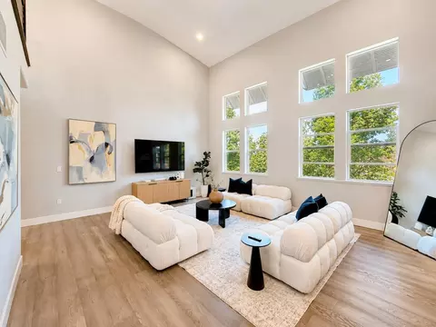 Living - 208 Market St, Milpitas, CA 95035 photo 4 of 7
