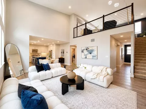 Living - 208 Market St, Milpitas, CA 95035 photo 2 of 7