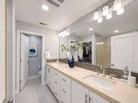 Bath - 208 Market St, Milpitas, CA 95035 photo 2 of 3