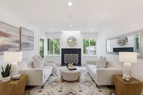 4016 Farm Hill Blvd 308, Redwood City, CA 94061