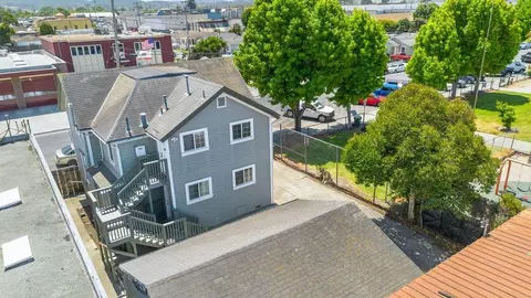 View/Area - 114 2nd St, Watsonville, CA 95076 photo 1 of 6