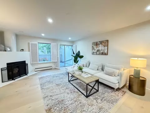 165 Okeefe St 11, Menlo Park, CA 94025