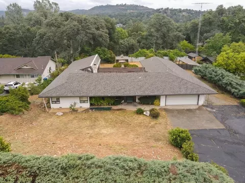 20521 Upper Hillview Dr, Sonora, CA 95370
