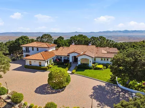 3000 San Juan Canyon Rd, San Juan Bautista, CA 95045
