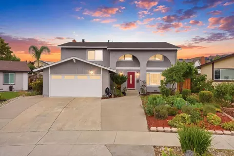 3211 Lenark Dr, San Jose, CA 95132