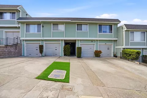 2579 Greendale Dr, South San Francisco, CA 94080
