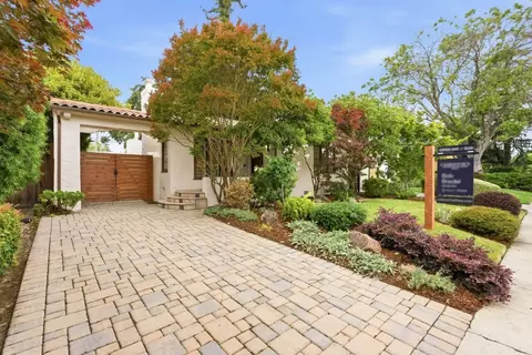 1022 Walnut St, San Carlos, CA 94070