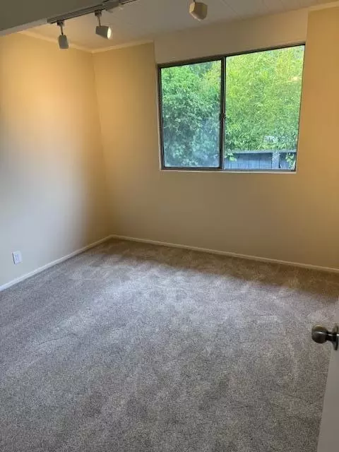 1571 Forge Rd, San Mateo, CA 94402 photo 6