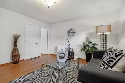 Living - 350 Ludeman Ln, Millbrae, CA 94030 photo 4 of 4