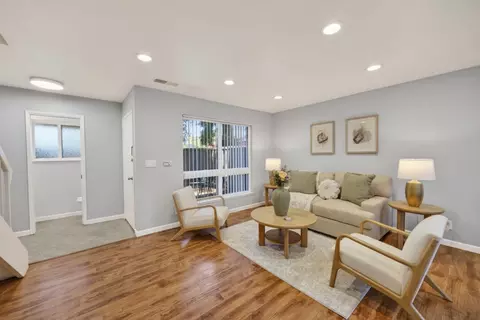 Living - 5025 Pine Tree Ter, Campbell, CA 95008 photo 4 of 5