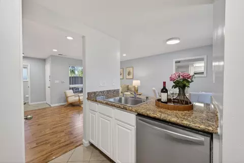 Kitchen - 5025 Pine Tree Ter, Campbell, CA 95008 photo 1 of 5