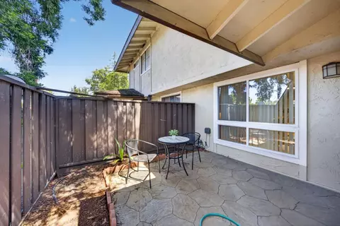 Exterior - 5025 Pine Tree Ter, Campbell, CA 95008 photo 3 of 9