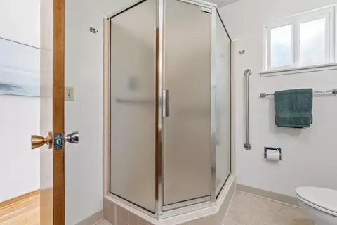 Bath - 3905 Fairway Dr, Soquel, CA 95073 photo 2 of 3