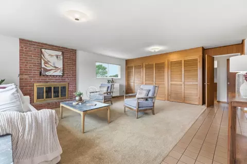 Living - 3905 Fairway Dr, Soquel, CA 95073 photo 2 of 4