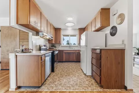 Kitchen - 3905 Fairway Dr, Soquel, CA 95073 photo 2 of 3