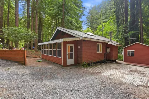 155 Redwood Ave, Pescadero, CA 94060