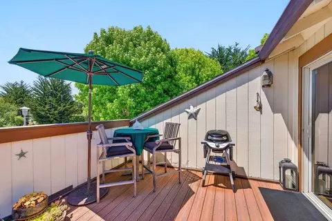 Exterior - 107 Bar Harbor Ct, Aptos, CA 95003 photo 6 of 8