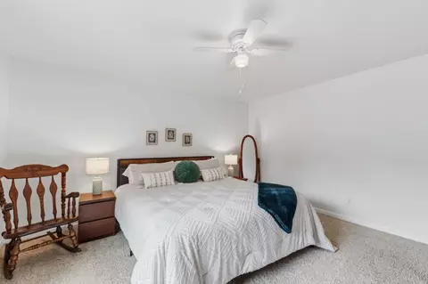 Bedroom - 1031 Oak Ave, Moss Beach, CA 94038 photo 2 of 4