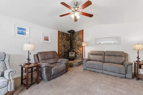 Living - 1031 Oak Ave, Moss Beach, CA 94038 photo 2 of 3