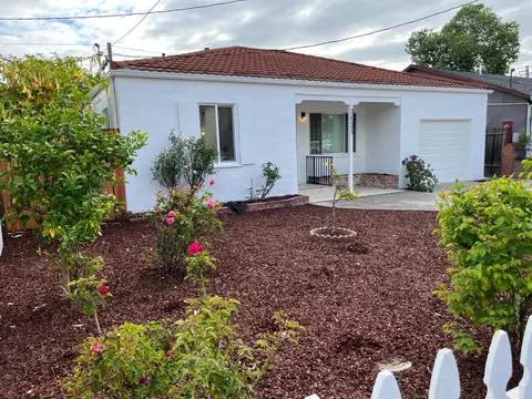 3021 Glendale Ave, Redwood City, CA 94063