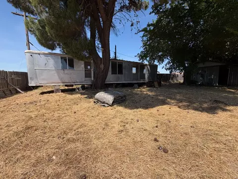 2776 Center St, Stevinson, CA 95374 photo 2