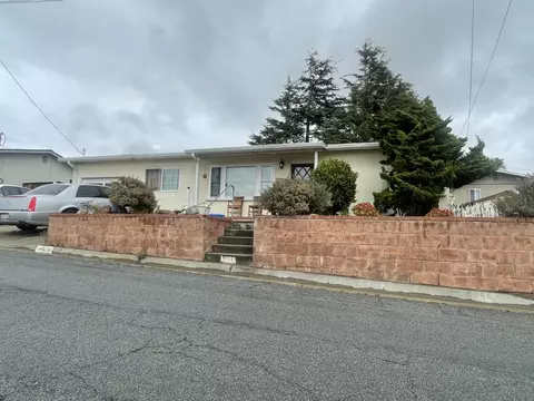 Harding St, Seaside, CA 93955