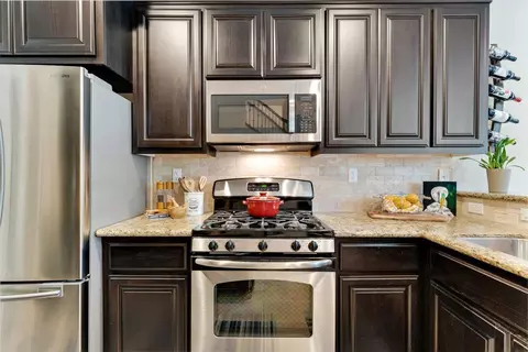 Kitchen - 137 Atherton Loop, Aptos, CA 95003 photo 3 of 5