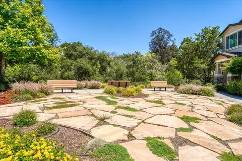 Exterior - 137 Atherton Loop, Aptos, CA 95003 photo 7 of 9
