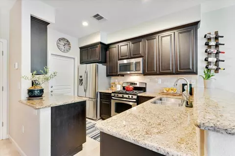 Kitchen - 137 Atherton Loop, Aptos, CA 95003 photo 2 of 5